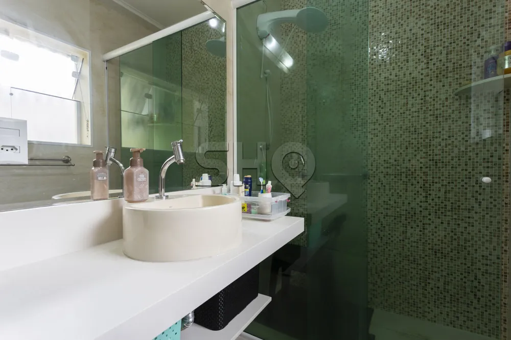 Sobrado, 3 quartos, 233 m² - Foto 1
