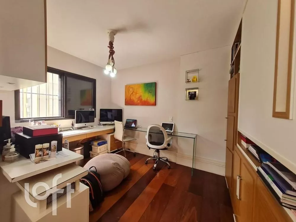 Apartamento à venda com 3 quartos, 199m² - Foto 2