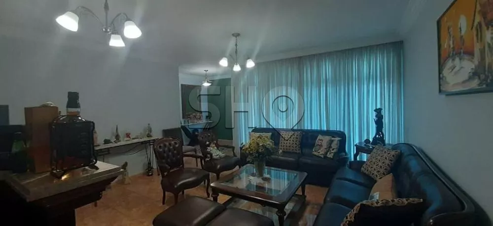 Sobrado à venda com 5 quartos, 470m² - Foto 1