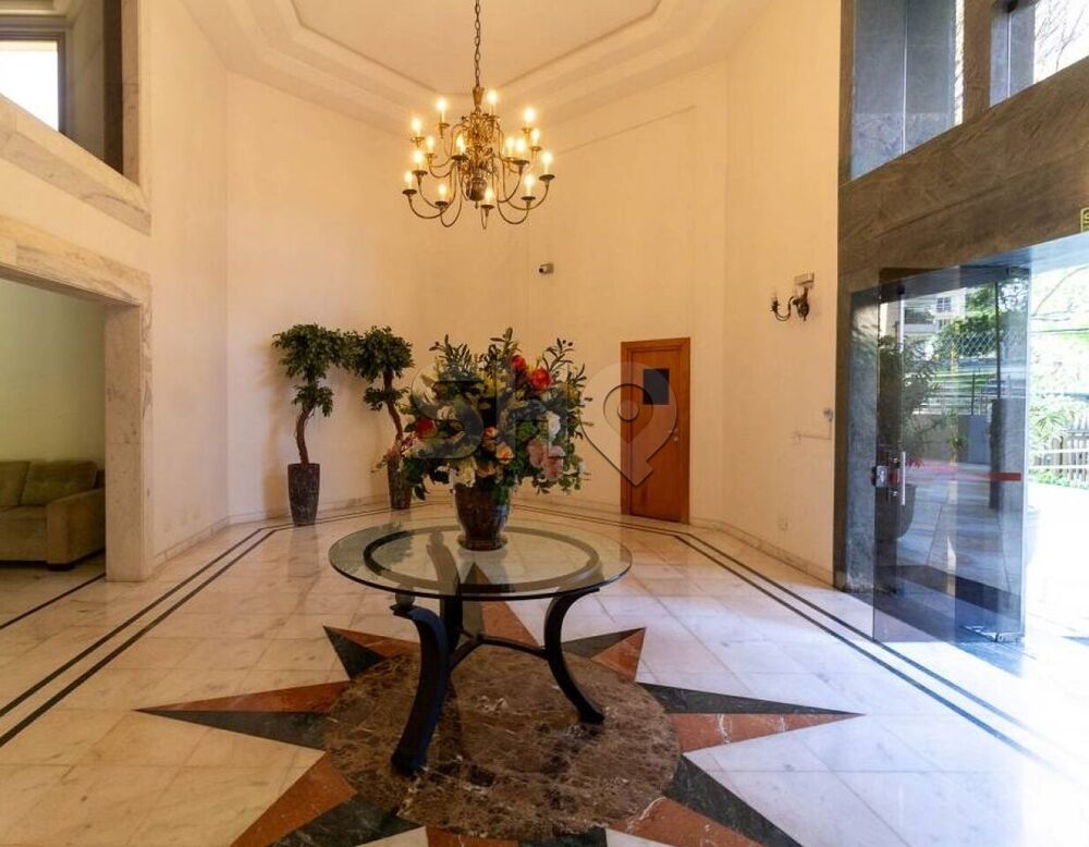 Apartamento, 3 quartos, 305 m² - Foto 2