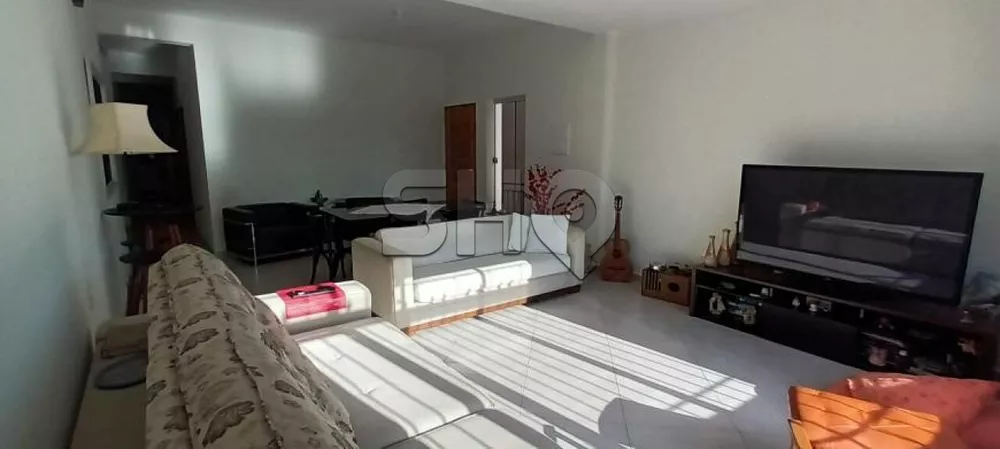 Casa Comercial à venda com 2 quartos, 225m² - Foto 4