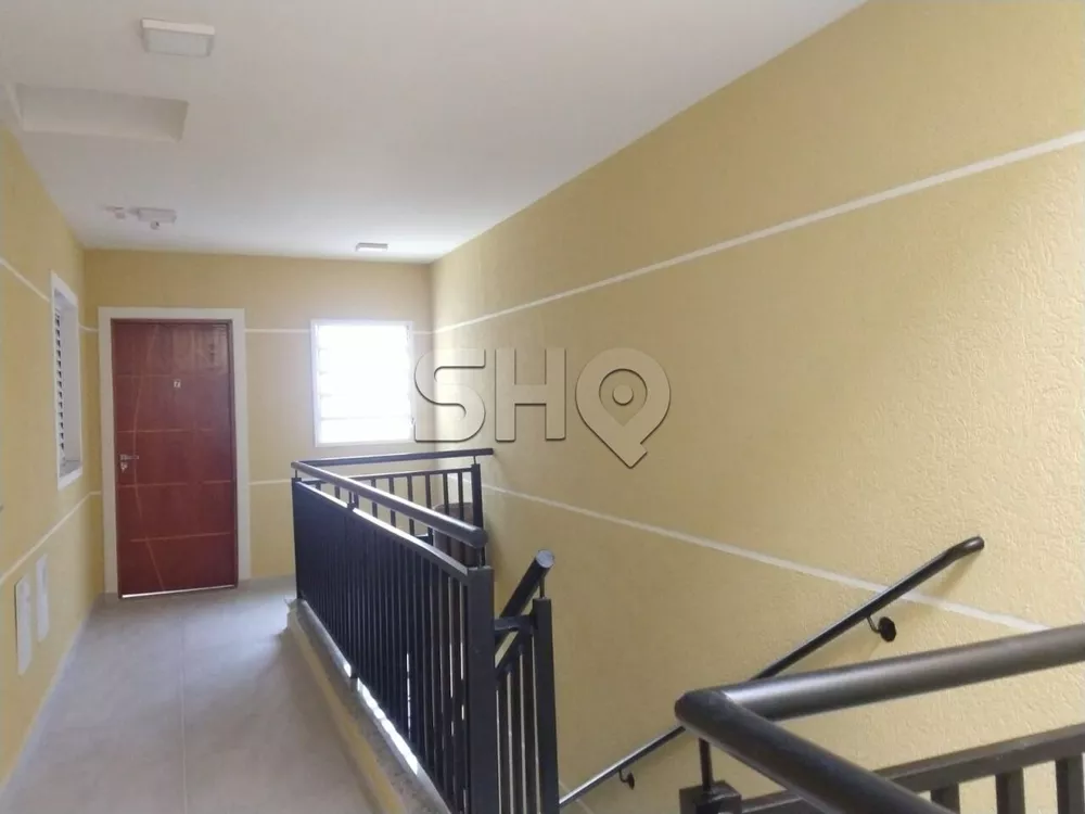 Apartamento à venda com 2 quartos, 40m² - Foto 2