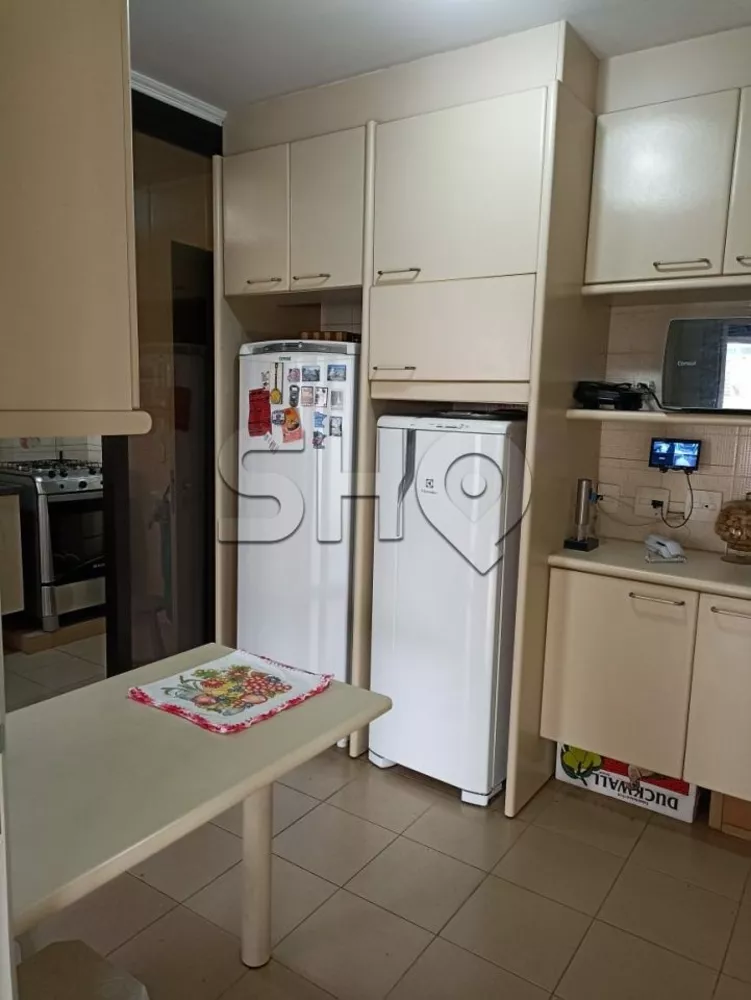 Apartamento à venda com 4 quartos, 196m² - Foto 20