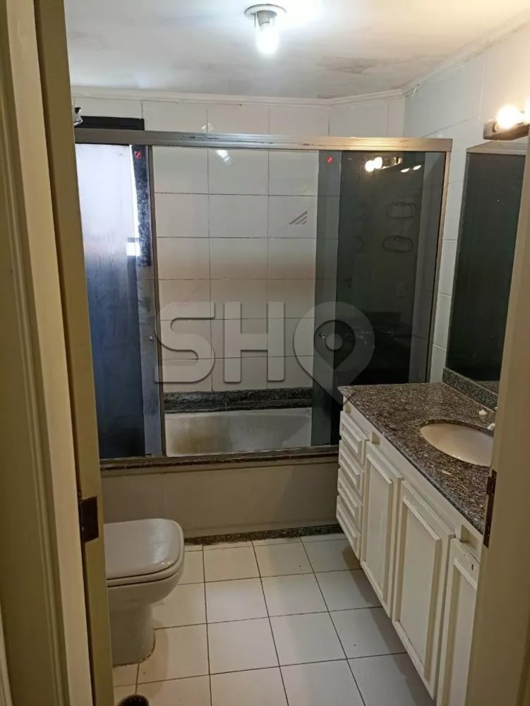 Apartamento à venda com 4 quartos, 196m² - Foto 25