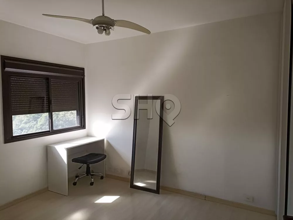 Apartamento à venda com 4 quartos, 196m² - Foto 12