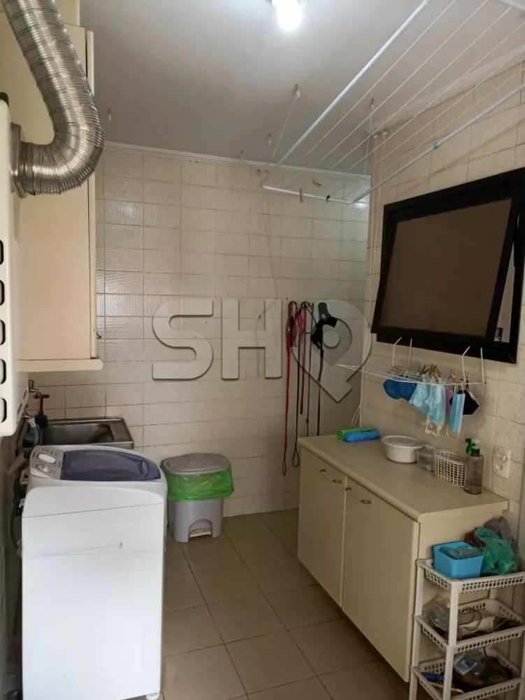 Apartamento à venda com 4 quartos, 196m² - Foto 24