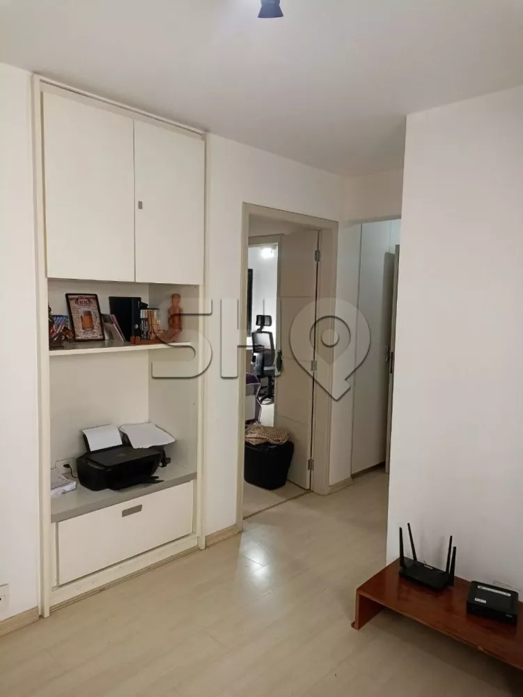 Apartamento à venda com 4 quartos, 196m² - Foto 10