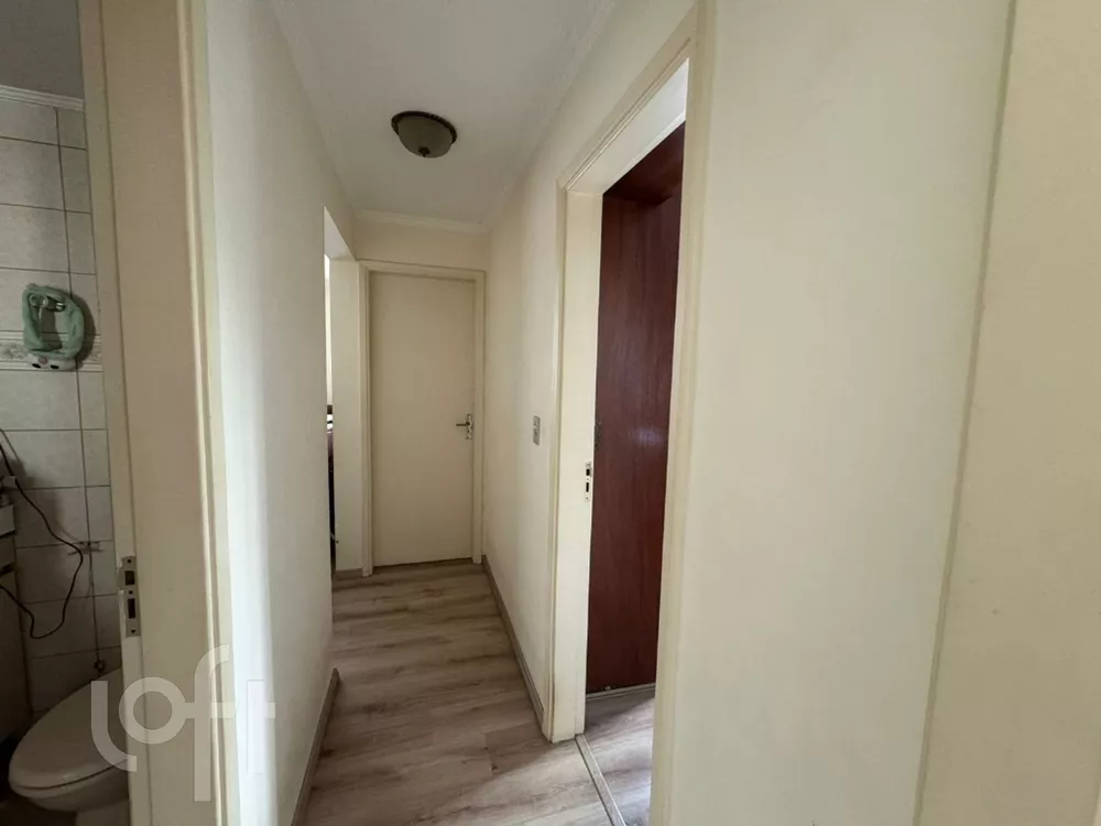 Apartamento à venda com 3 quartos, 64m² - Foto 4