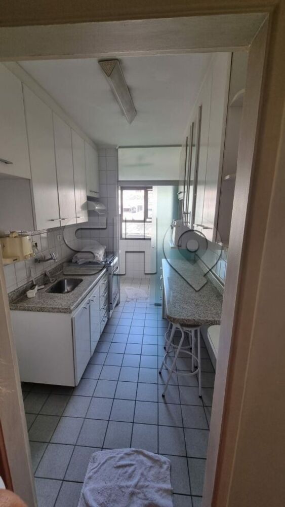 Apartamento à venda com 2 quartos, 62m² - Foto 3