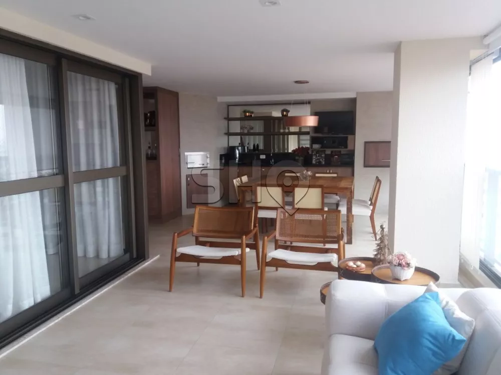 Apartamento à venda com 4 quartos, 250m² - Foto 4