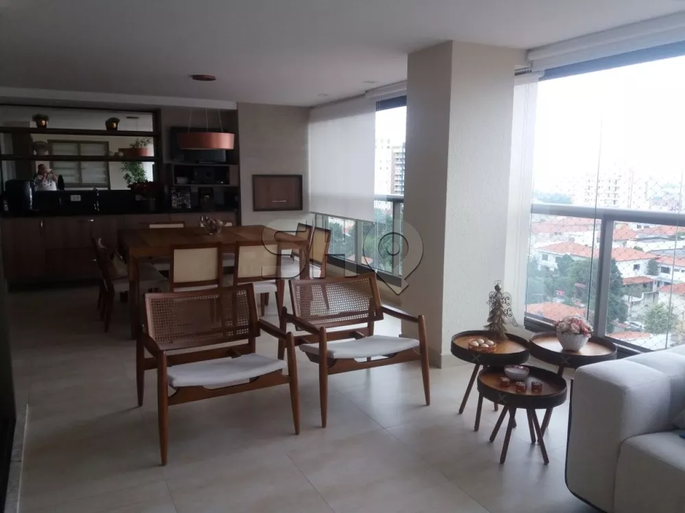 Apartamento à venda com 4 quartos, 250m² - Foto 5