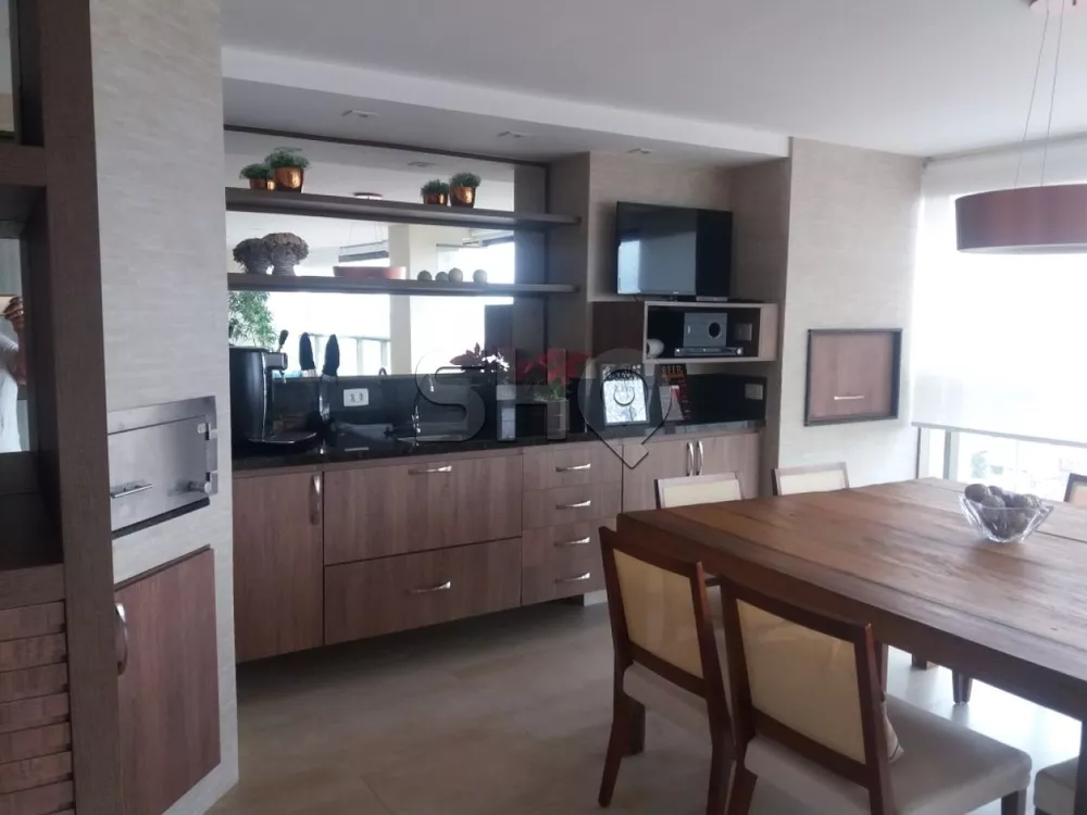 Apartamento à venda com 4 quartos, 250m² - Foto 7