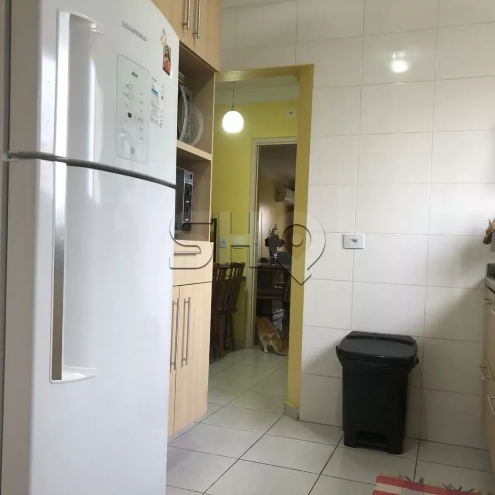 Apartamento à venda com 2 quartos, 62m² - Foto 9