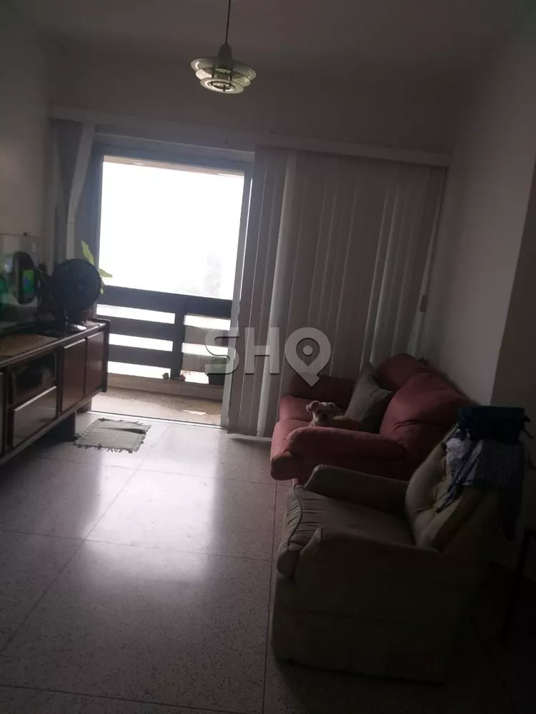 Apartamento à venda com 1 quarto, 75m² - Foto 1