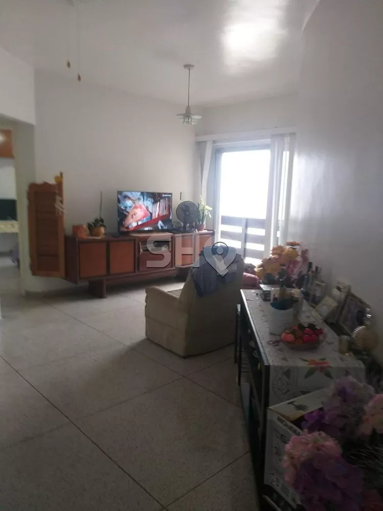 Apartamento à venda com 1 quarto, 75m² - Foto 2