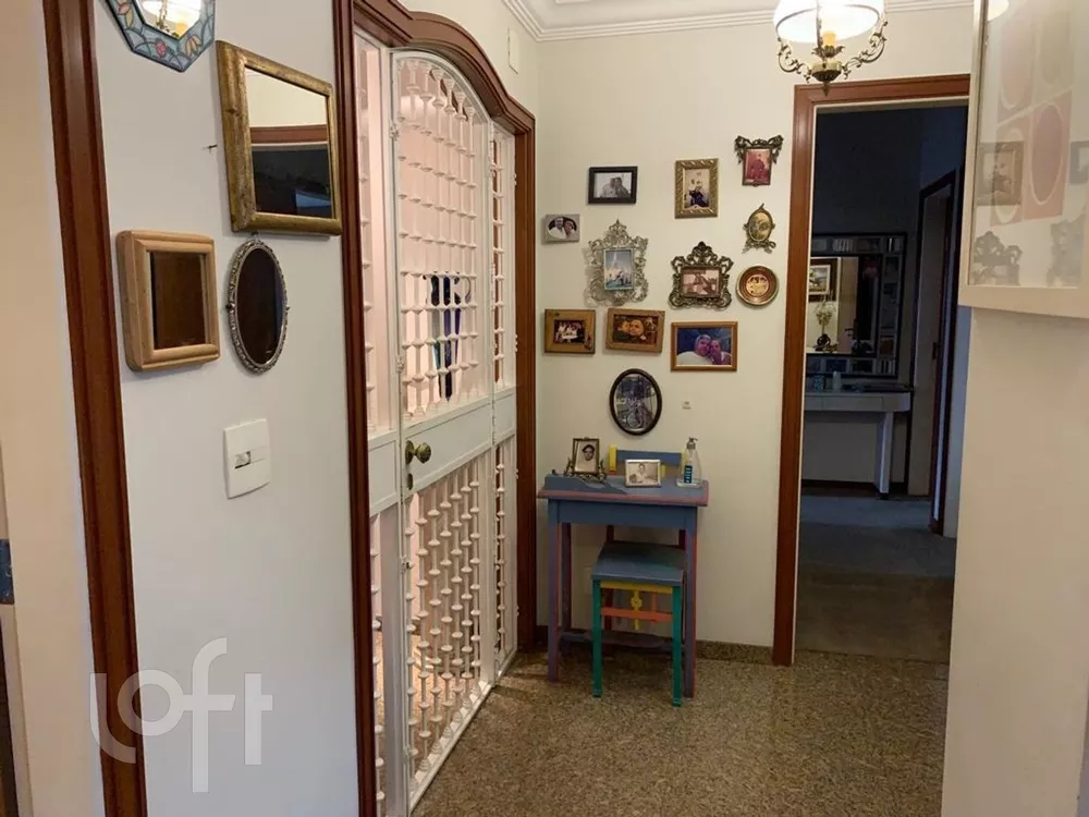 Apartamento à venda com 4 quartos, 247m² - Foto 6