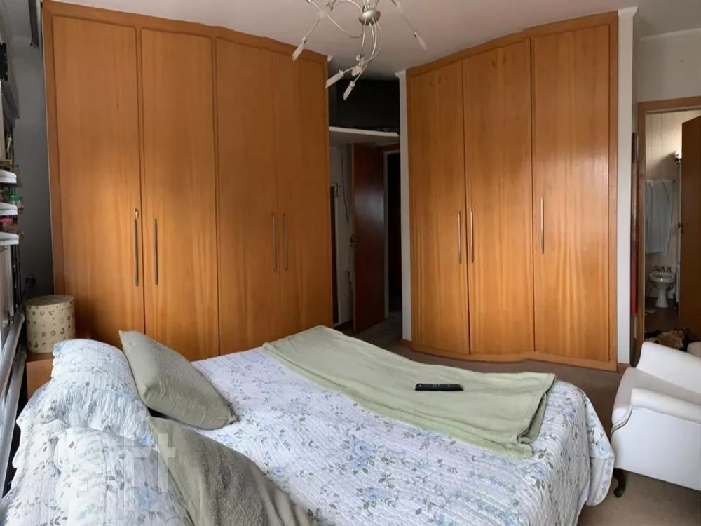 Apartamento à venda com 4 quartos, 247m² - Foto 8