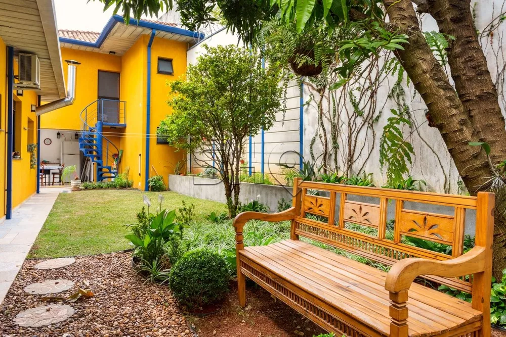 Sobrado, 4 quartos, 329 m² - Foto 1