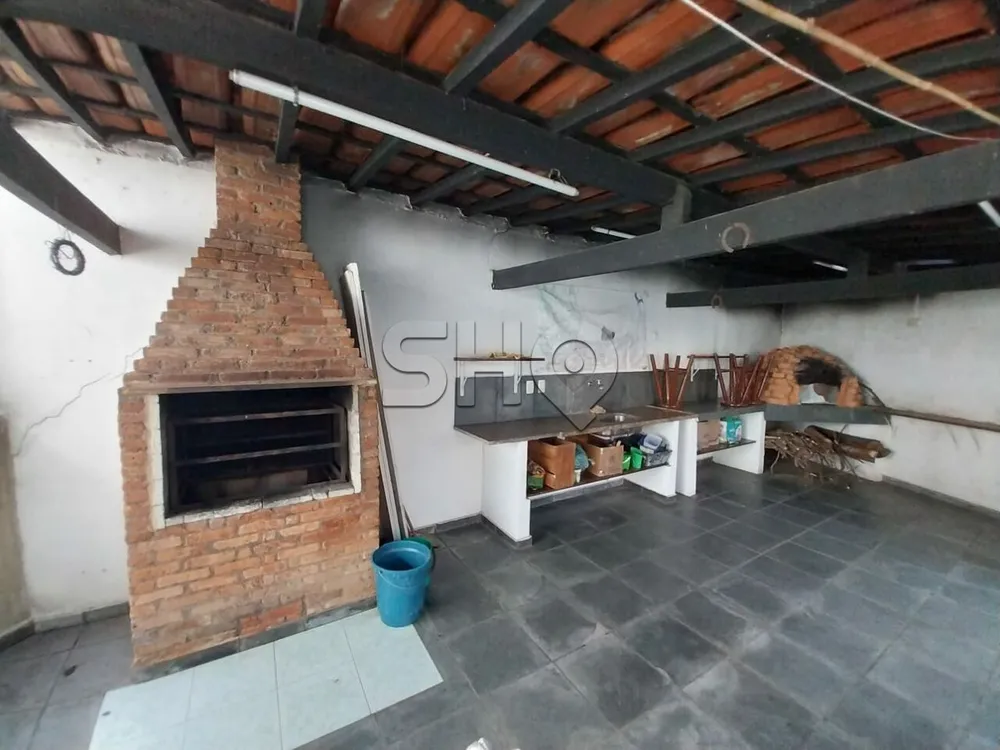 Sobrado, 3 quartos, 258 m² - Foto 2