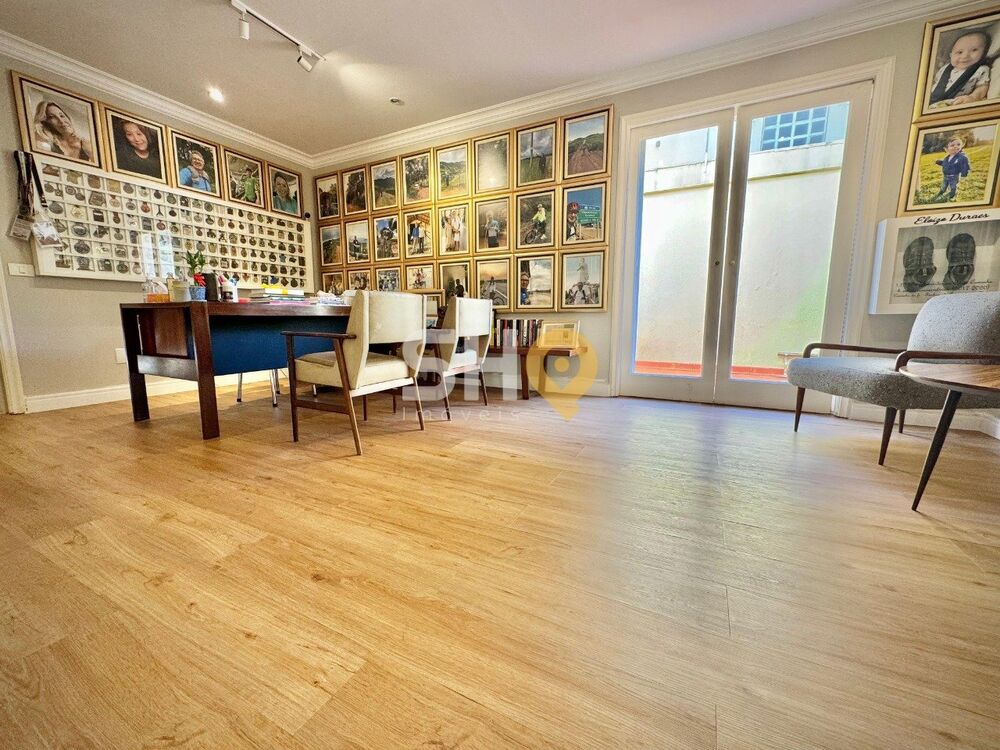 Casa à venda com 6 quartos, 687m² - Foto 1