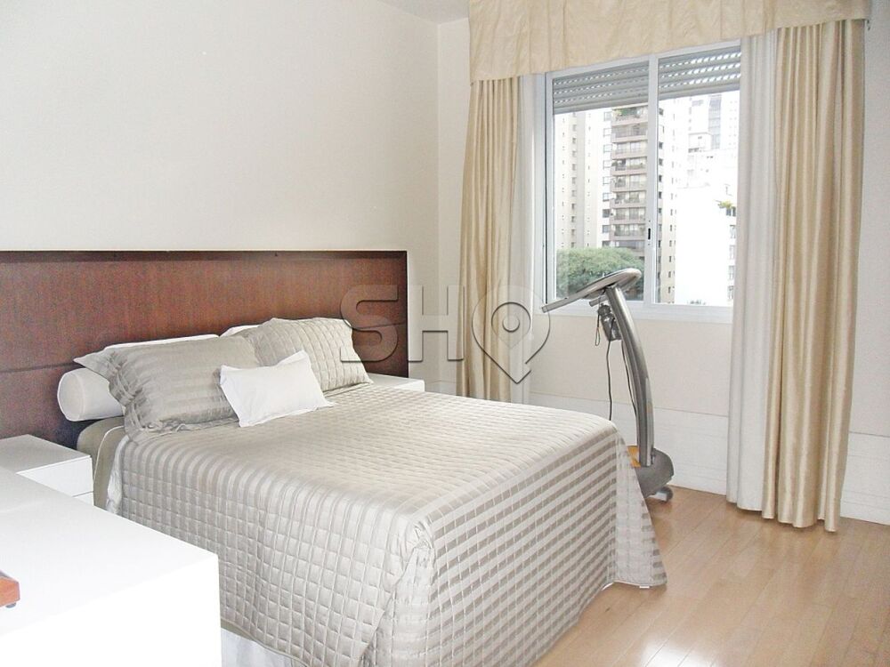 Apartamento, 4 quartos, 243 m² - Foto 7
