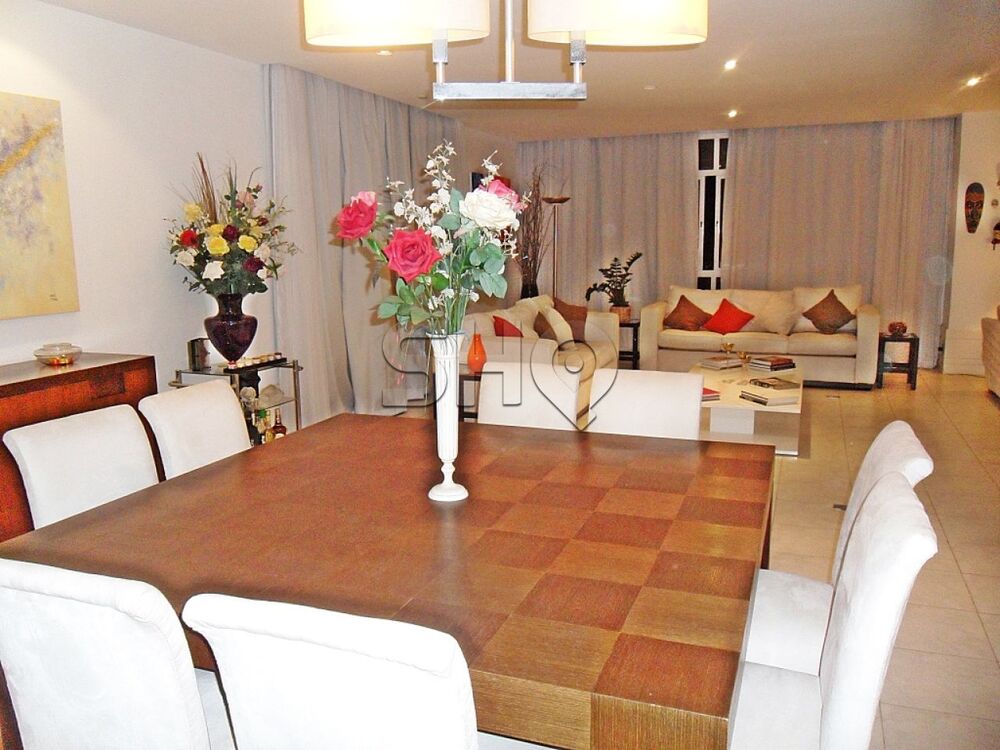 Apartamento, 4 quartos, 243 m² - Foto 8
