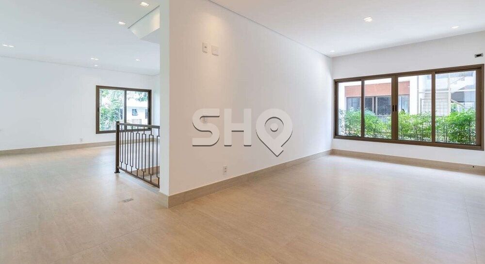 Casa de Condomínio à venda com 4 quartos, 684m² - Foto 4