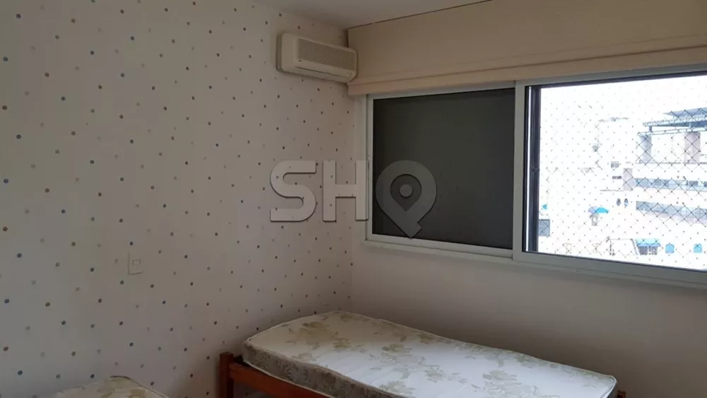 Apartamento para alugar com 3 quartos, 240m² - Foto 10