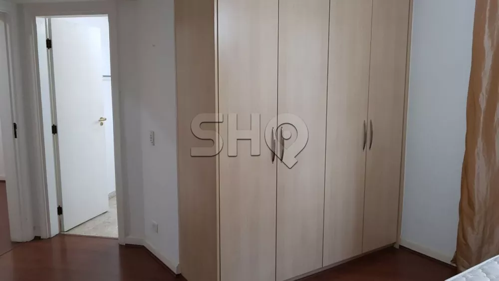 Apartamento para alugar com 3 quartos, 240m² - Foto 8