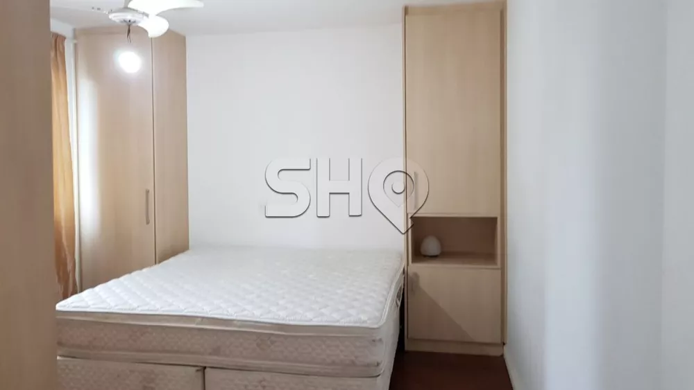 Apartamento para alugar com 3 quartos, 240m² - Foto 7