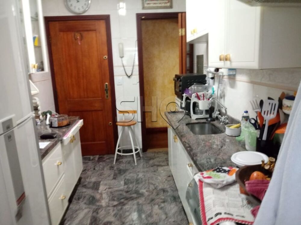 Apartamento à venda com 3 quartos, 90m² - Foto 2