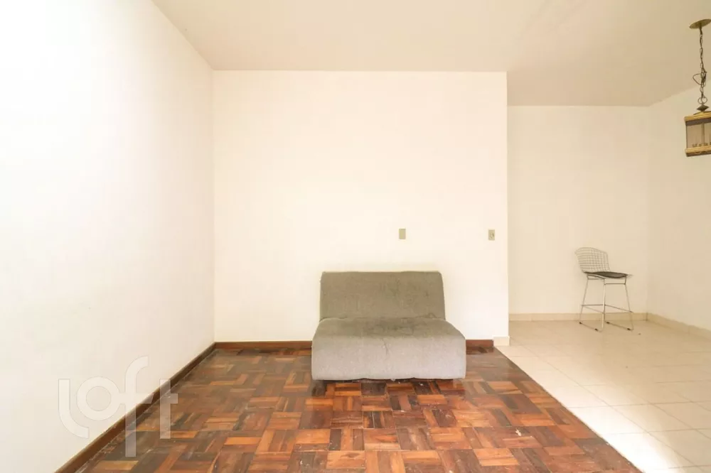 Casa à venda com 3 quartos, 120m² - Foto 2