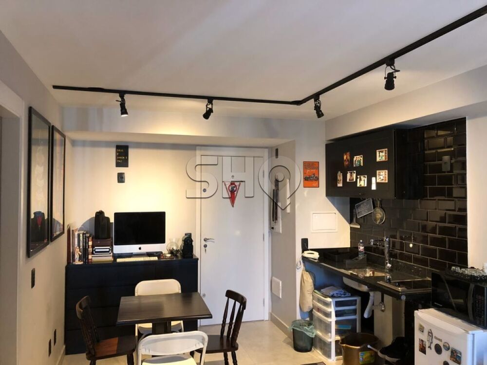 Apartamento, 1 quarto, 30 m² - Foto 1