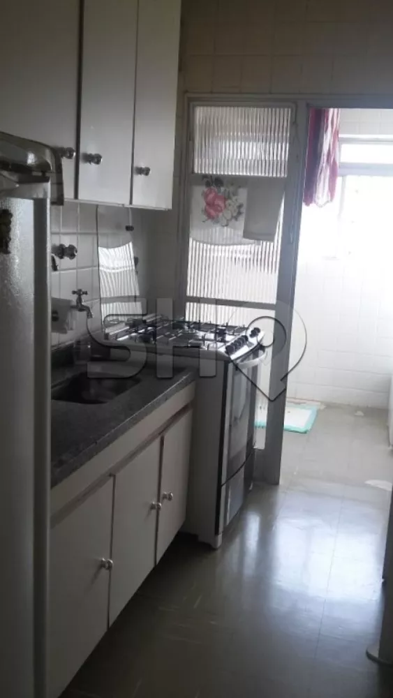 Apartamento à venda com 3 quartos, 86m² - Foto 4