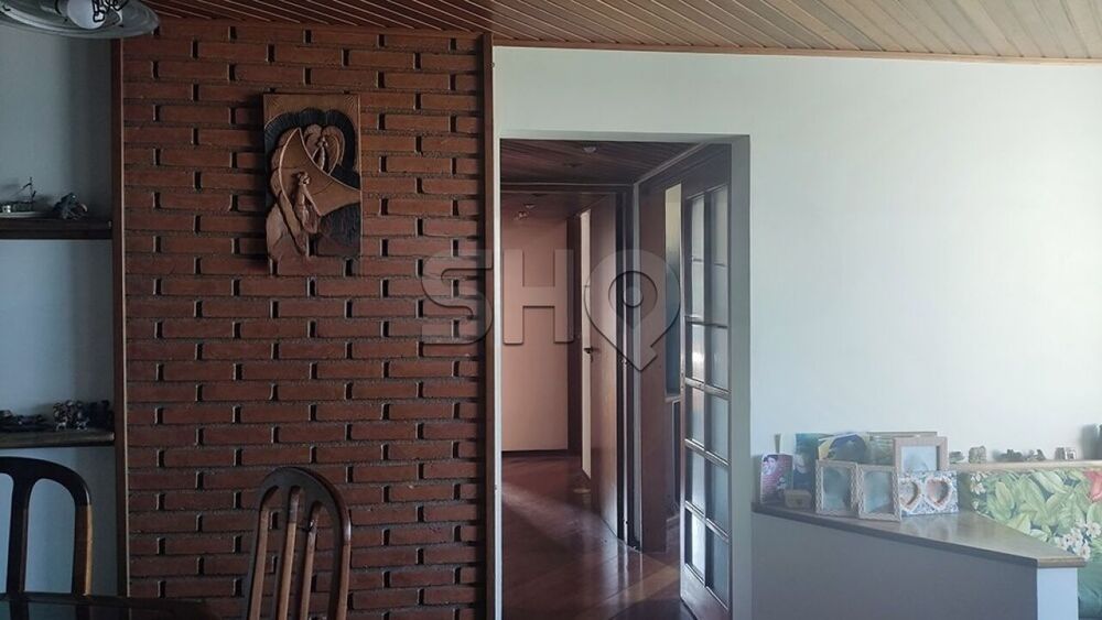 Apartamento à venda com 3 quartos, 93m² - Foto 1