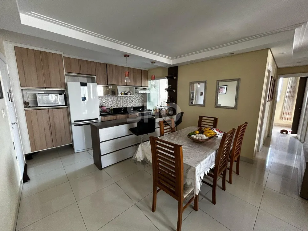 Apartamento, 2 quartos, 70 m² - Foto 2
