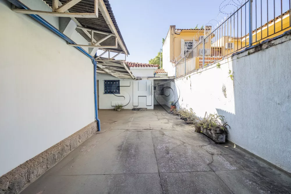 Casa Comercial à venda com 3 quartos, 266m² - Foto 1