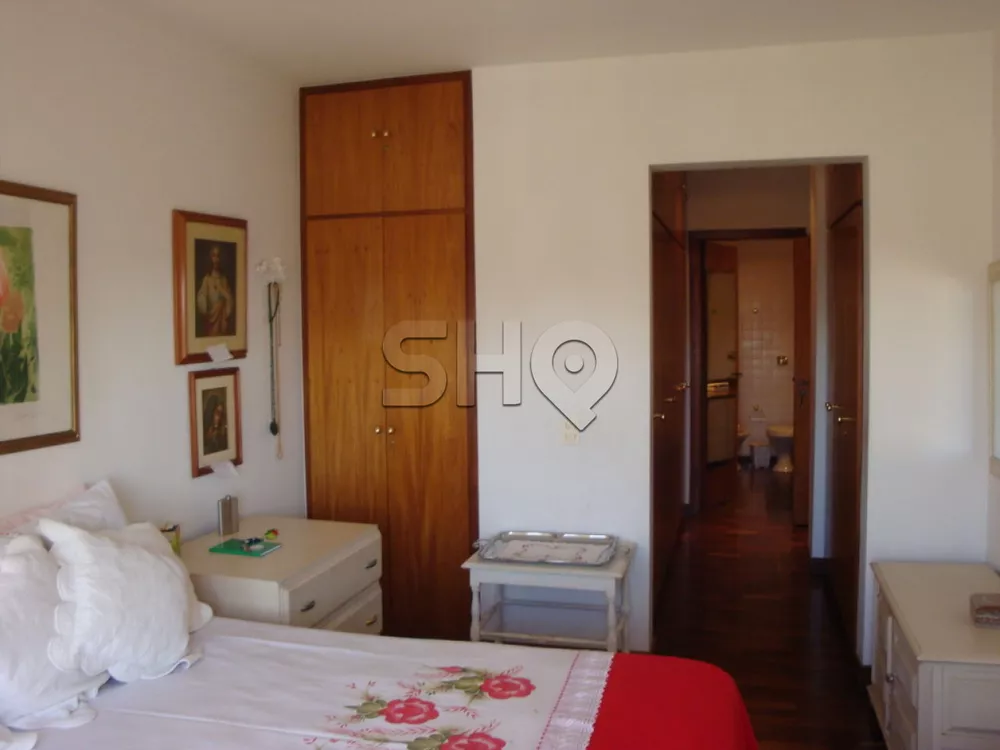 Apartamento à venda com 4 quartos, 289m² - Foto 2