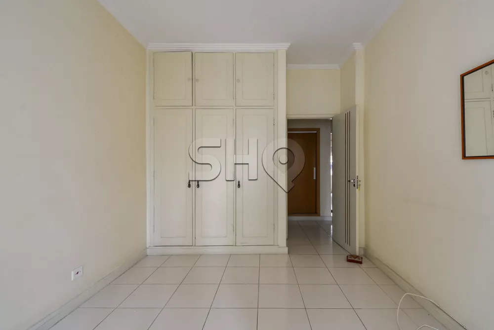 Apartamento à venda com 3 quartos, 123m² - Foto 9