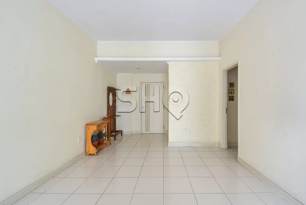 Apartamento à venda com 3 quartos, 123m² - Foto 6