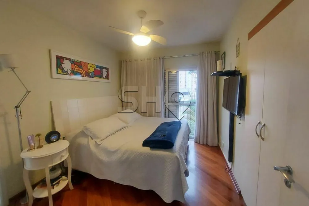 Apartamento, 3 quartos, 140 m² - Foto 1