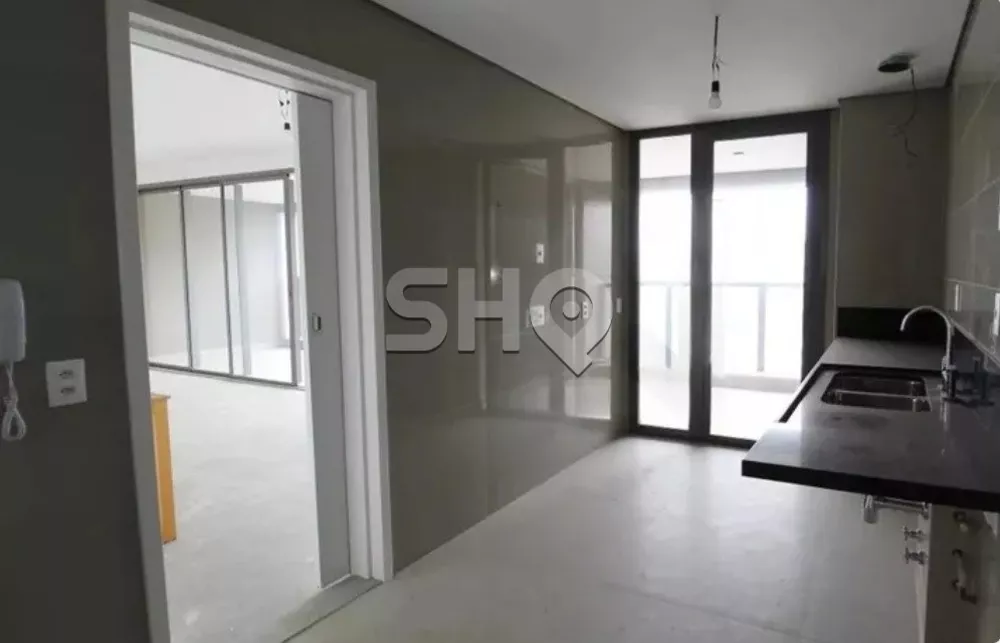 Apartamento à venda com 3 quartos, 154m² - Foto 4