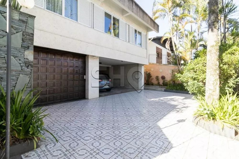 Sobrado, 4 quartos, 333 m² - Foto 1