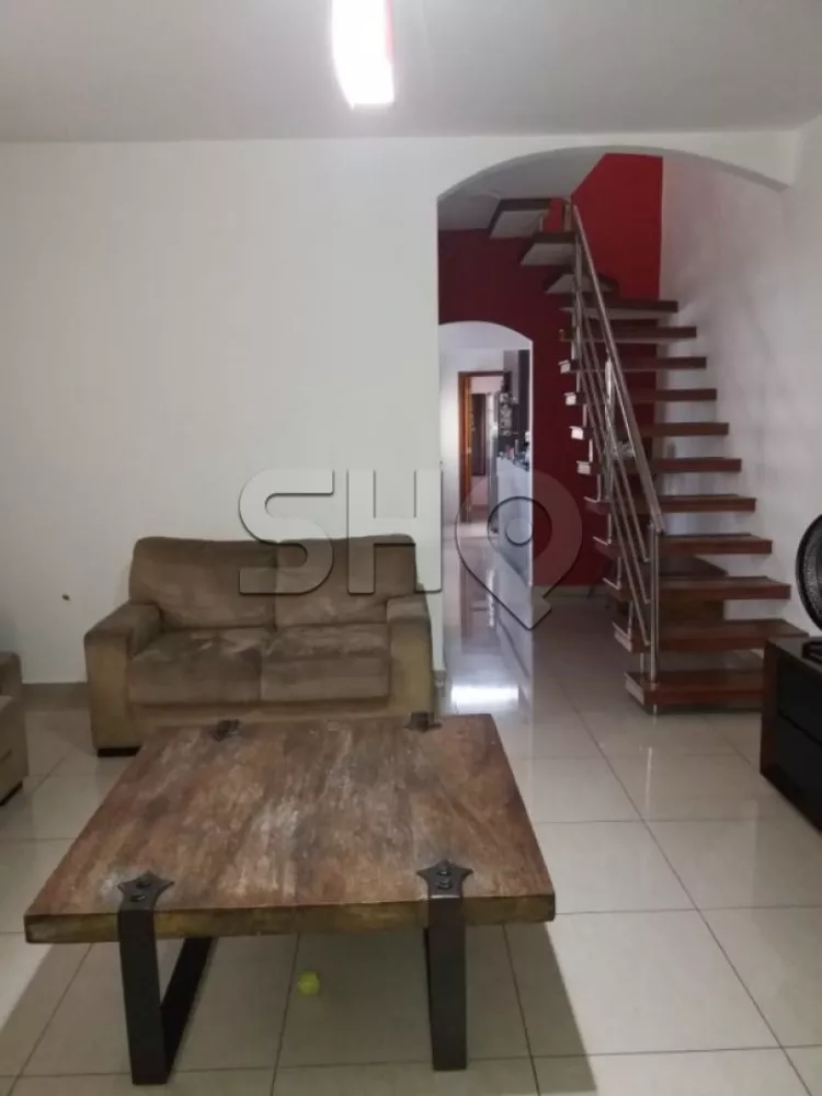 Sobrado à venda com 3 quartos, 125m² - Foto 4