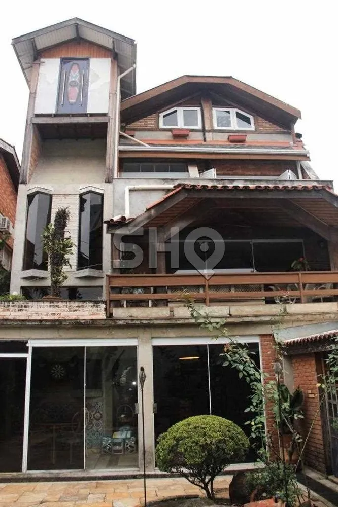 Sobrado, 4 quartos, 550 m² - Foto 1