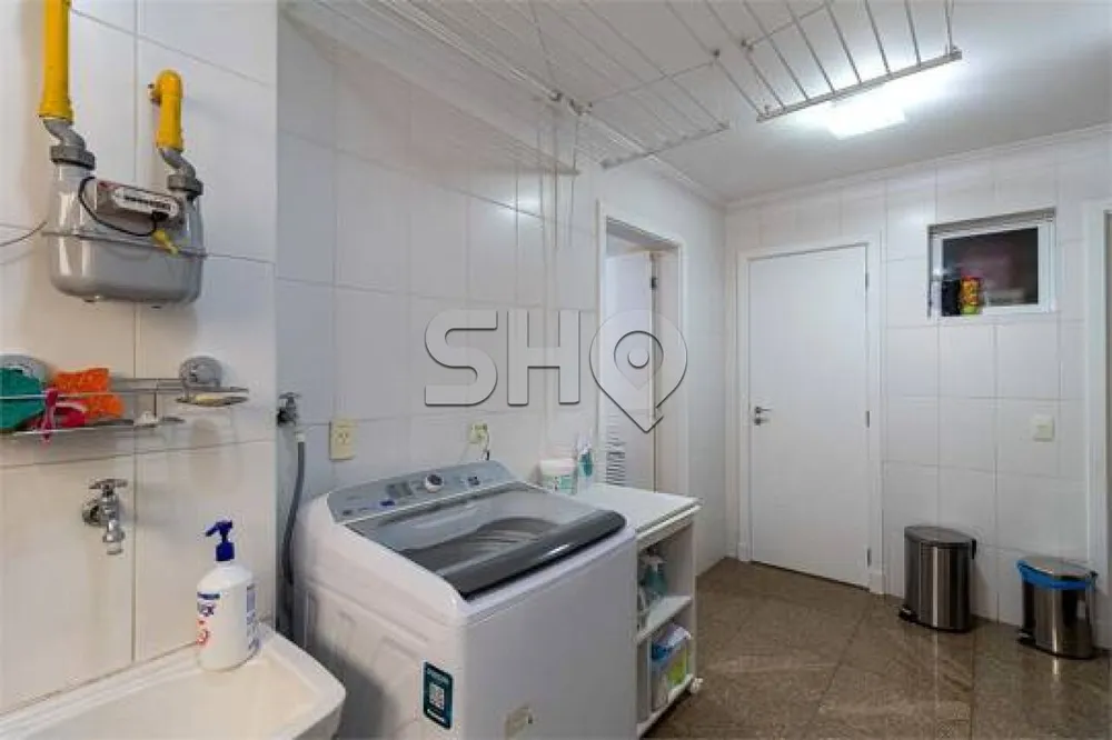 Apartamento, 4 quartos, 220 m² - Foto 1
