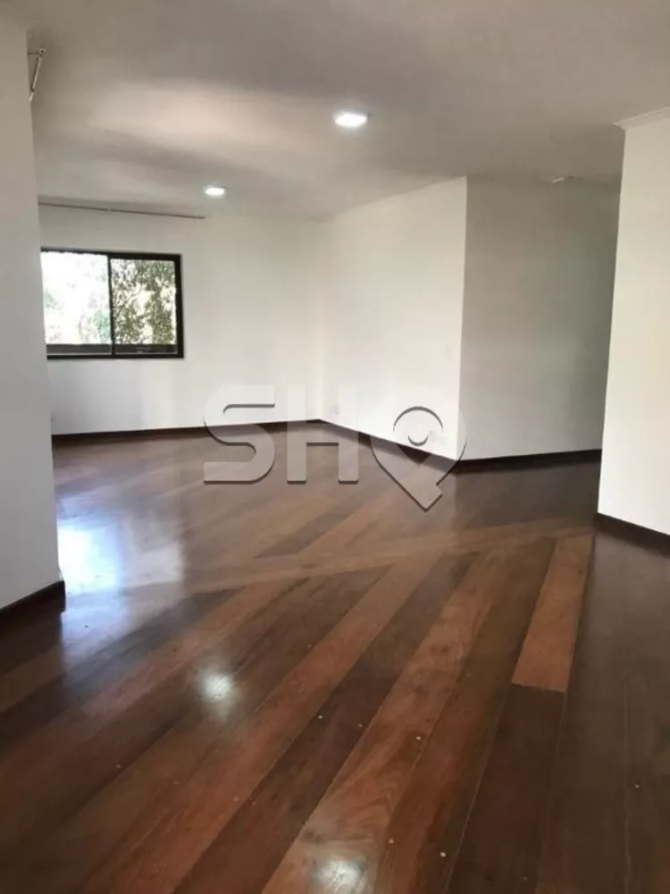 Apartamento à venda com 4 quartos, 141m² - Foto 2