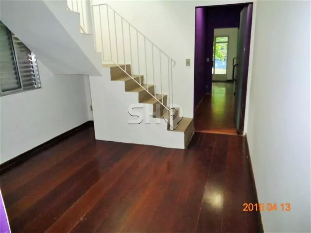 Sobrado à venda com 3 quartos, 170m² - Foto 1