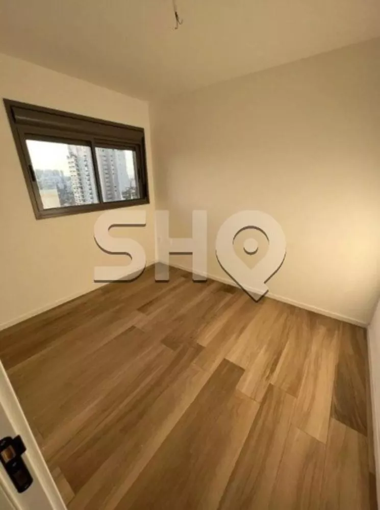 Apartamento à venda com 3 quartos, 143m² - Foto 5