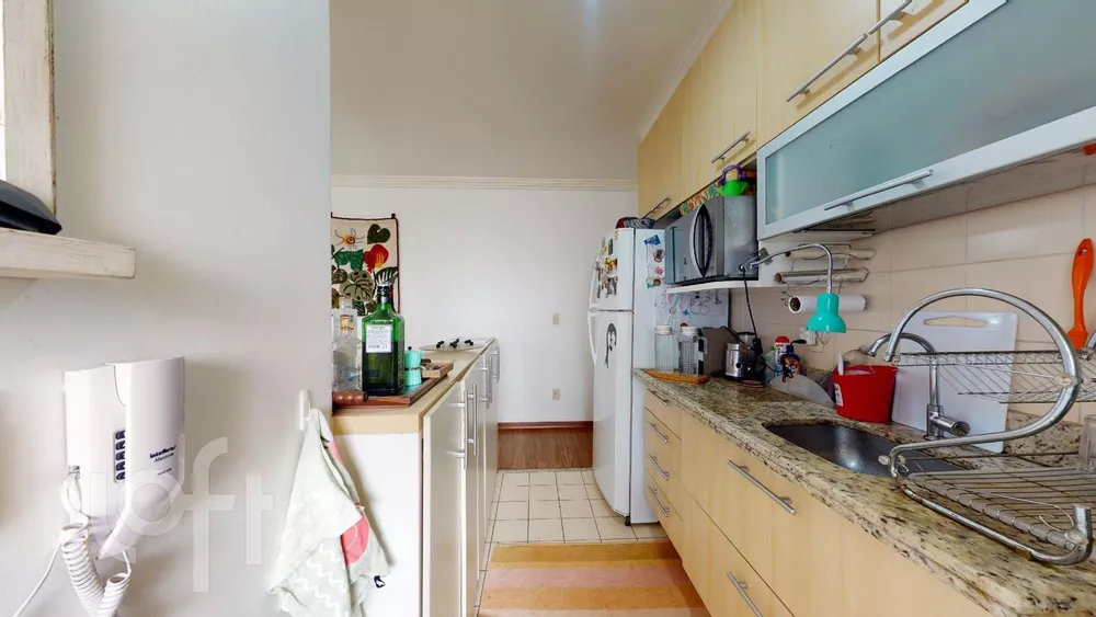 Apartamento à venda com 2 quartos, 63m² - Foto 5